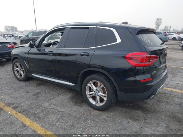 2019 BMW X3 5UXTR7C50KLF34346 Photo 2
