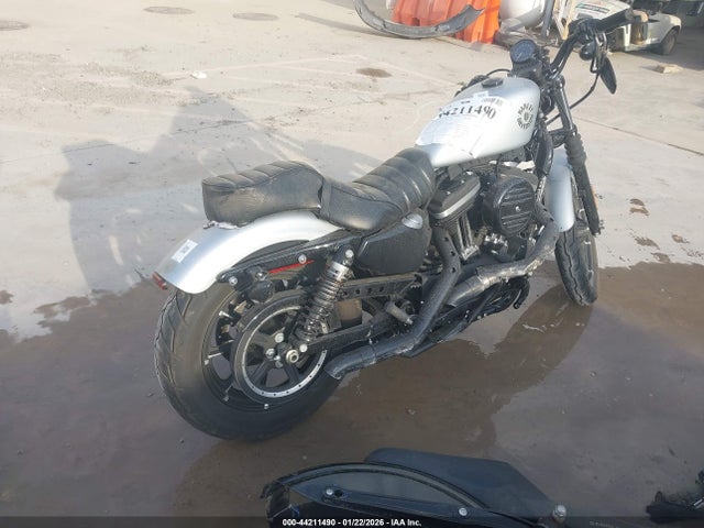 2020 HARLEY-DAVIDSON XL883 1HD4LE214LB418967 Photo 3