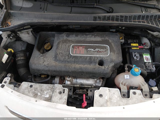 2014 FIAT 500L ZFBCFACHXEZ029059 Photo 9