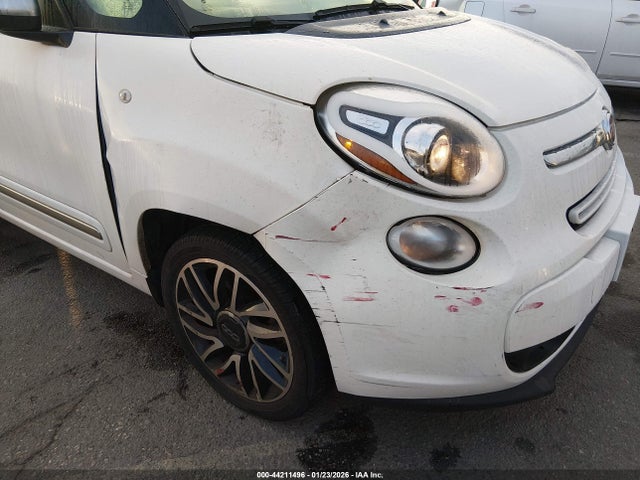 2014 FIAT 500L ZFBCFACHXEZ029059 Photo 5