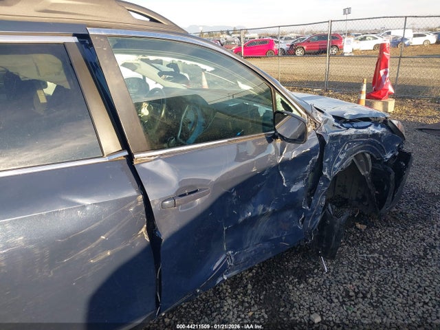4S4BTAFC3P3209891 Subaru Outback Premium