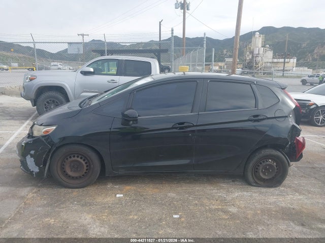 JHMGK5H5XGX022433 Honda FIT LX
