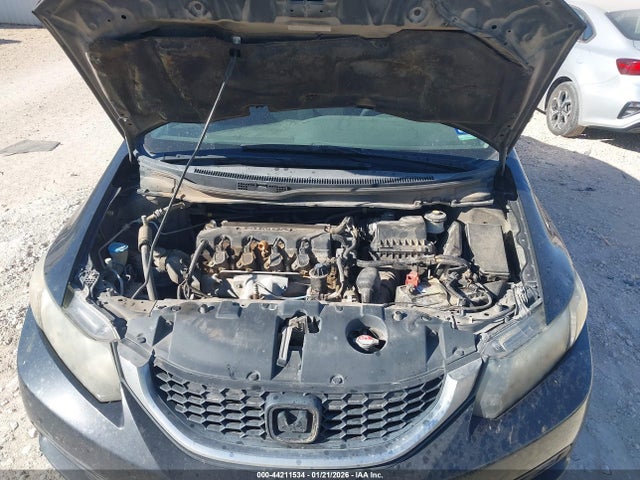 Продаж на аукціоні авто 2015 Honda Civic Lx, vin: 2HGFB2F59FH520710, номер лоту: 44211534