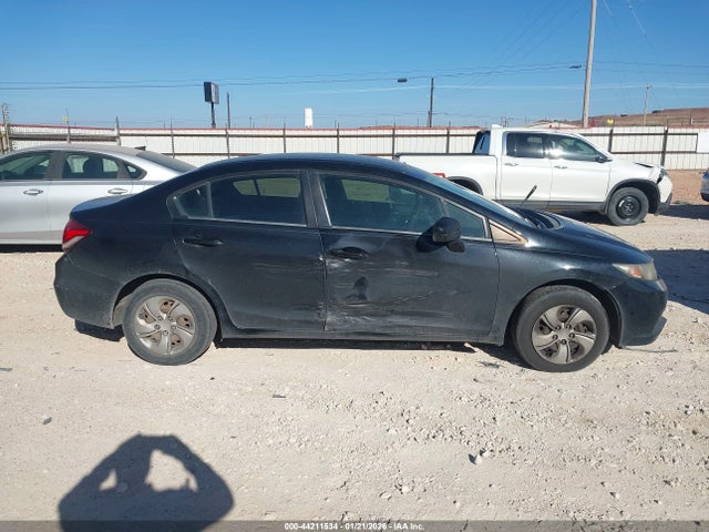 Продаж на аукціоні авто 2015 Honda Civic Lx, vin: 2HGFB2F59FH520710, номер лоту: 44211534