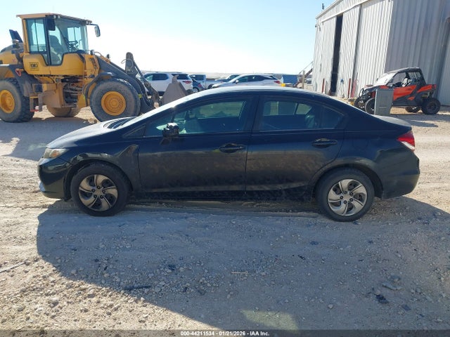 Продаж на аукціоні авто 2015 Honda Civic Lx, vin: 2HGFB2F59FH520710, номер лоту: 44211534