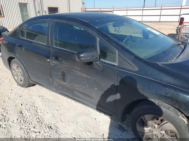 Продаж на аукціоні авто 2015 Honda Civic Lx, vin: 2HGFB2F59FH520710, номер лоту: 44211534
