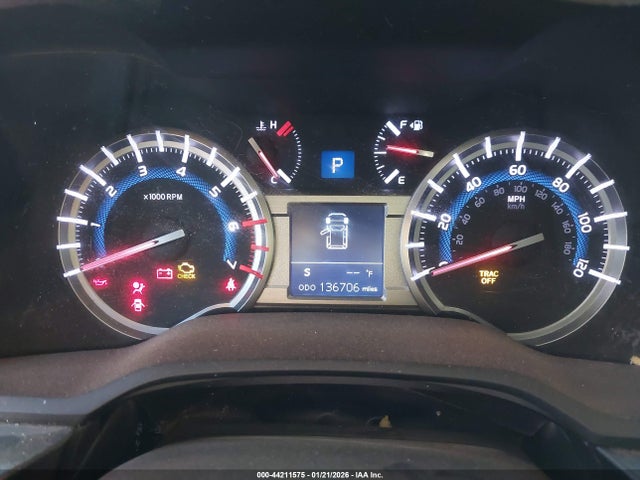 2018 TOYOTA 4RUNNER JTEBU5JR5J5579574 Photo 6