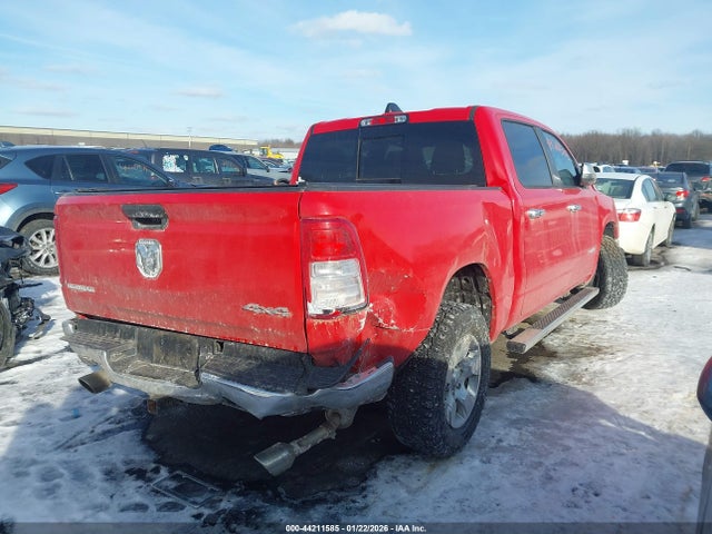 2023 RAM 1500 1C6SRFFT2PN562067 Photo 3