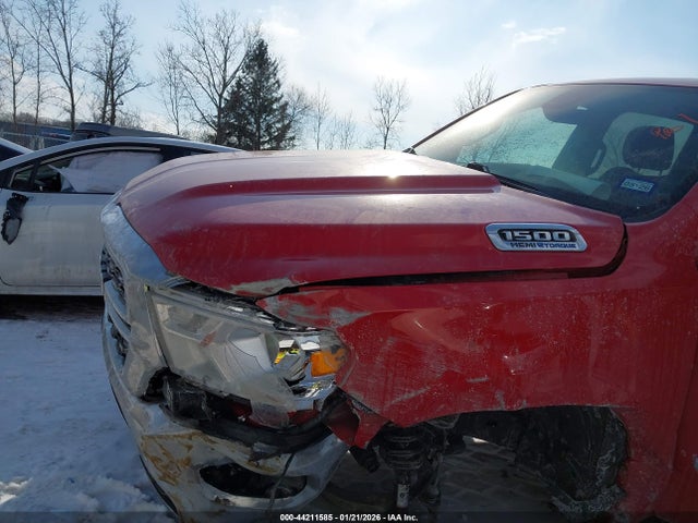 2023 RAM 1500 1C6SRFFT2PN562067 Photo 5