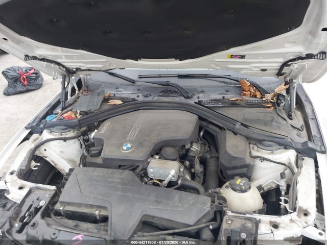 2018 BMW 320I WBA8E1G54JNU88950 Photo 9