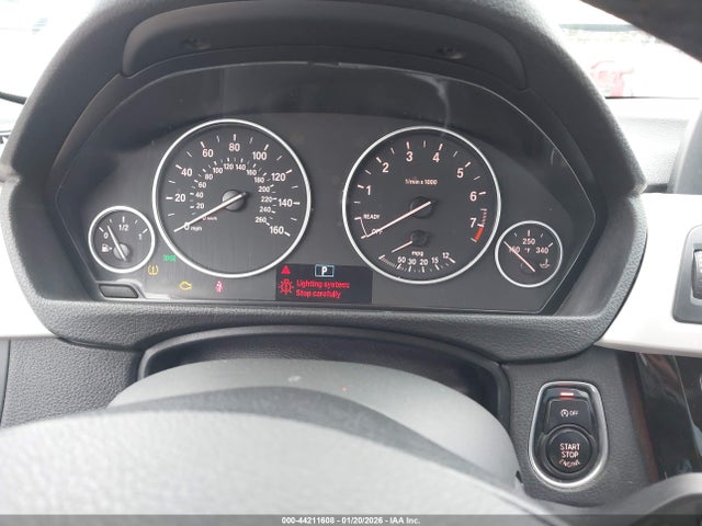 2018 BMW 320I WBA8E1G54JNU88950 Photo 6