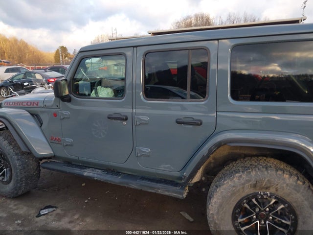 1C4RJXFG0RW361742 Jeep Wrangler 4-door Recon 4x4