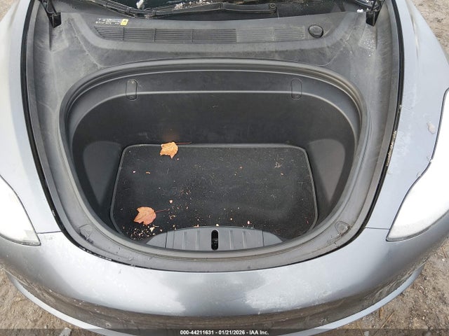 2018 TESLA MODEL 3 5YJ3E1EA6JF051804 Photo 9