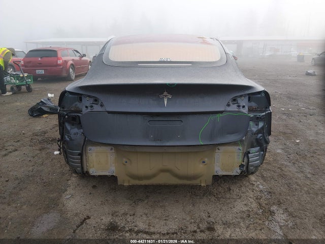 5YJ3E1EA6JF051804 Tesla Model 3 Long Range/mid Range