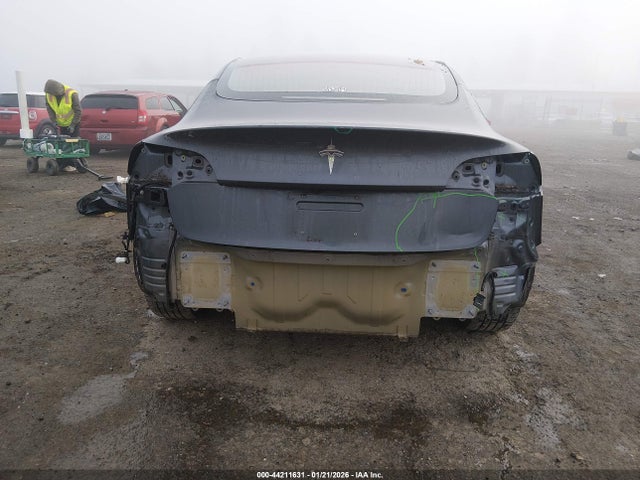 2018 TESLA MODEL 3 5YJ3E1EA6JF051804 Photo 5