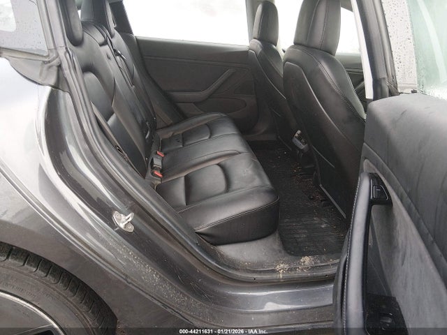 2018 TESLA MODEL 3 5YJ3E1EA6JF051804 Photo 7