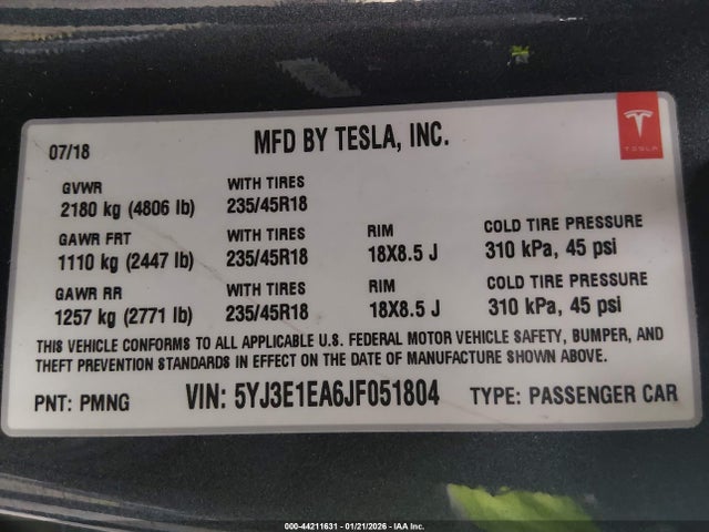 2018 TESLA MODEL 3 5YJ3E1EA6JF051804 Photo 8