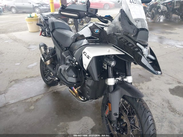 WB10M2306R6K48398 auction archive image