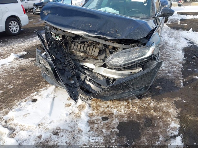 Продаж на аукціоні авто 2018 Honda Accord Sport, vin: 1HGCV1F37JA021690, номер лоту: 44211712