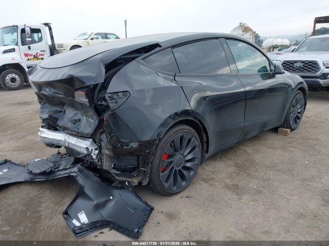 Продаж на аукціоні авто 2023 Tesla Model Y Performance Dual Motor All-wheel Drive, vin: 7SAYGDEF2PF624626, номер лоту: 44211738