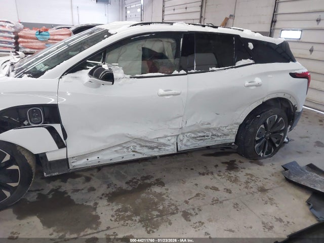 3GNKDCRJ6RS217267 Chevrolet Blazer Ev Eawd Rs