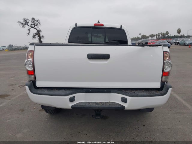 Toyota Tacoma Prerunner 2015 5TFTX4GN4FX043936 Image 16