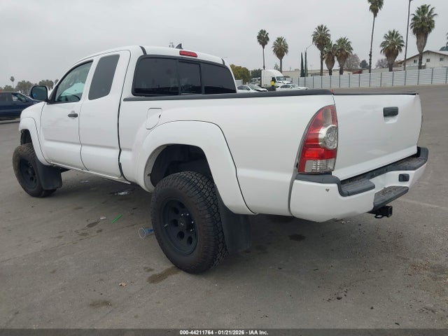 Toyota Tacoma Prerunner 2015 5TFTX4GN4FX043936 Image 3