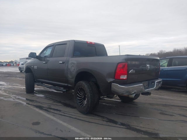 Продаж на аукціоні авто 2017 Ram 1500 Big Horn  4x2 5'7 Box, vin: 3C6RR6LT7HG563874, номер лоту: 44211773