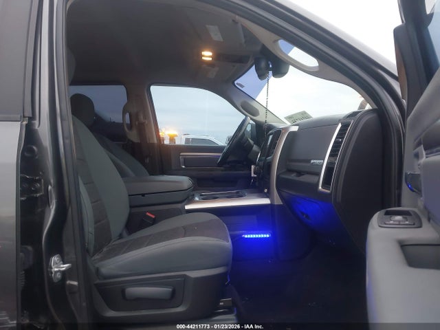 Продаж на аукціоні авто 2017 Ram 1500 Big Horn  4x2 5'7 Box, vin: 3C6RR6LT7HG563874, номер лоту: 44211773