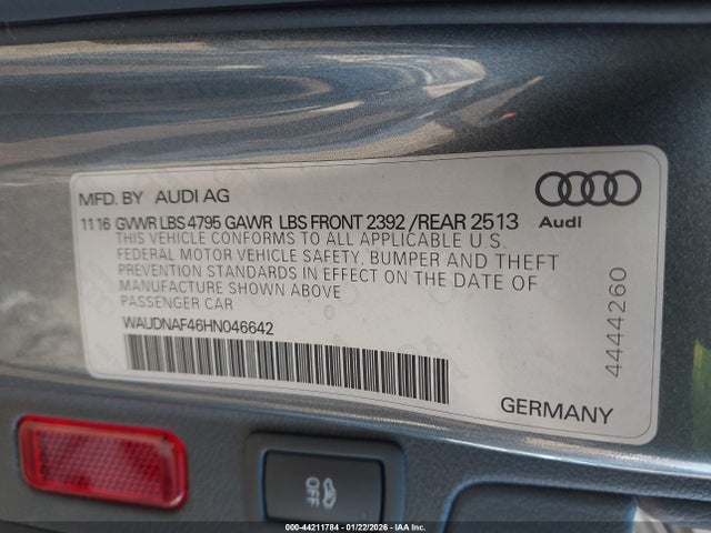 2017 AUDI A4 WAUDNAF46HN046642 Photo 8