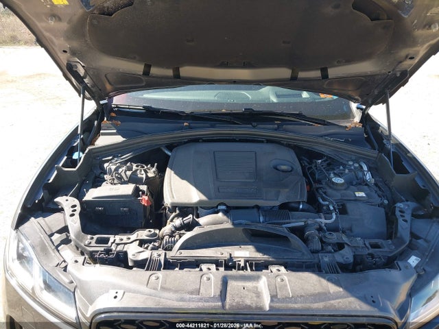 2024 JAGUAR F-PACE SADCT2EX8RA727422 Photo 9