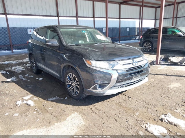 2016 MITSUBISHI OUTLANDER JA4AD3A36GZ016013 Photo 0