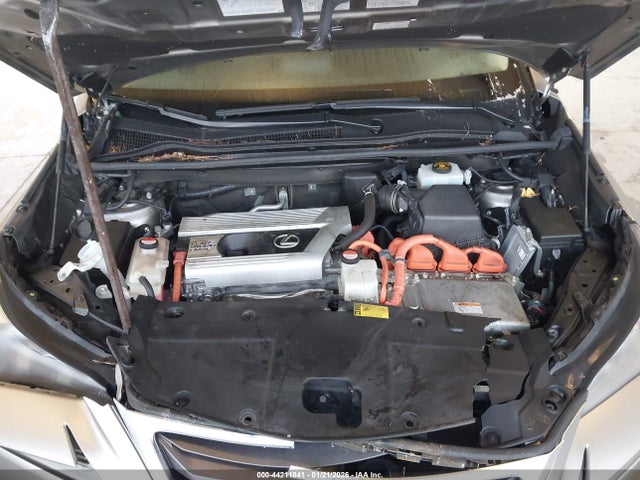 JTJBJRBZ5F2015173 Lexus NX 300H