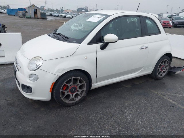 2015 FIAT 500 3C3CFFBR7FT653144 Photo 1