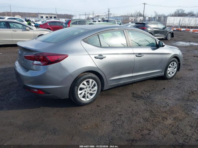 2019 HYUNDAI ELANTRA 5NPD74LF5KH424865 Photo 3