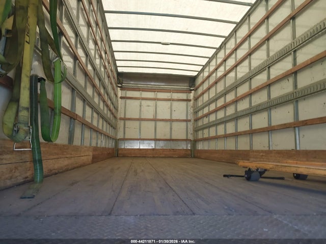 3ALACWDT8HDHV4034 Freightliner M2 106