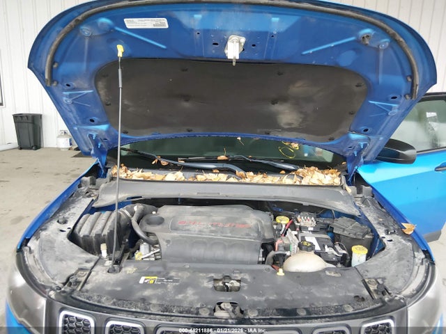 3C4NJCAB6JT250657 Jeep Compass Sport Fwd