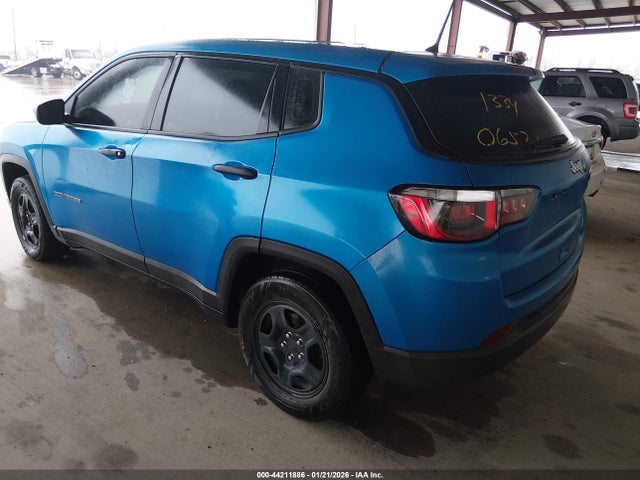 3C4NJCAB6JT250657 Jeep Compass Sport Fwd
