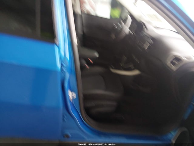 3C4NJCAB6JT250657 Jeep Compass Sport Fwd