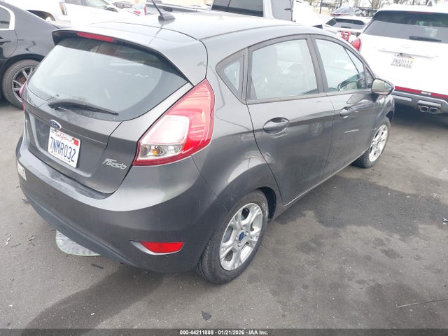 3FADP4EJ0GM120111 Ford FIESTA SE