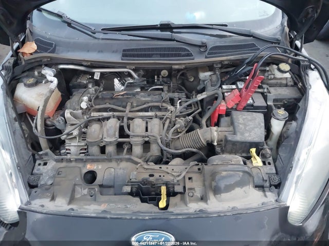 3FADP4EJ1JM104622 Ford FIESTA SE