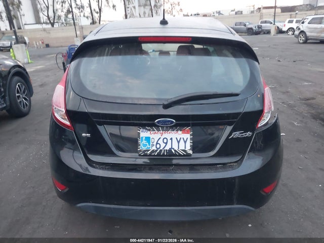 3FADP4EJ1JM104622 Ford FIESTA SE