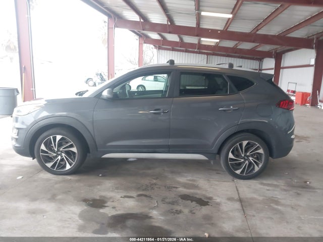 KM8J33AL1KU002871 Hyundai Tucson Sport