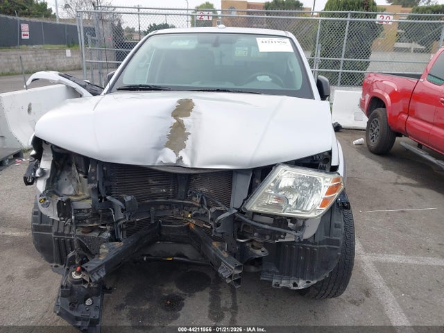 1N6AD0ER4GN772804 Nissan Frontier Desert Runner/s/sl/sv