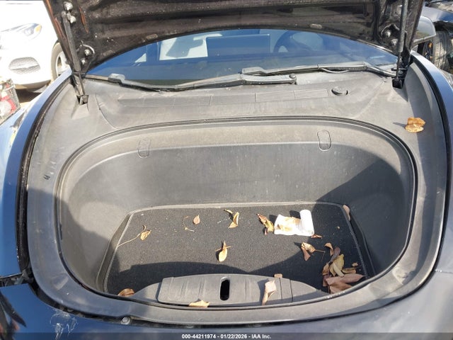 2018 TESLA MODEL 3 5YJ3E1EB5JF100354 Photo 9