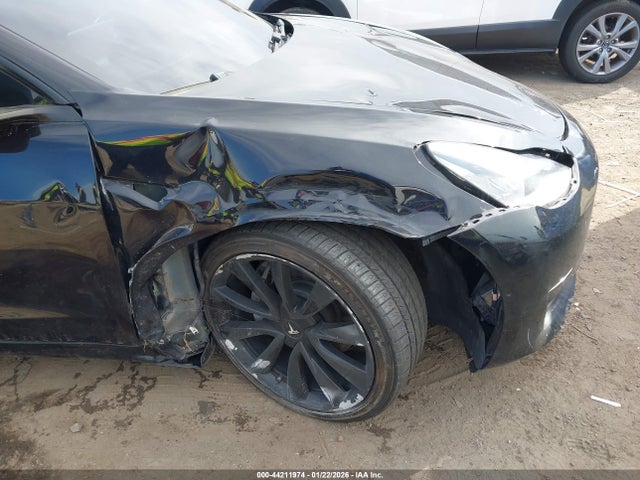 2018 TESLA MODEL 3 5YJ3E1EB5JF100354 Photo 5