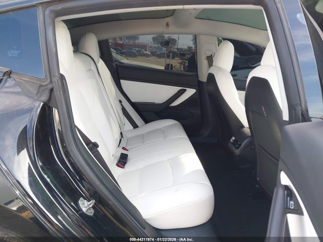 2018 TESLA MODEL 3 5YJ3E1EB5JF100354 Photo 7