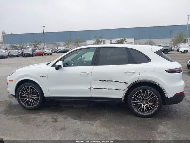 WP1AE2AY5MDA24796 Porsche Cayenne E-hybrid