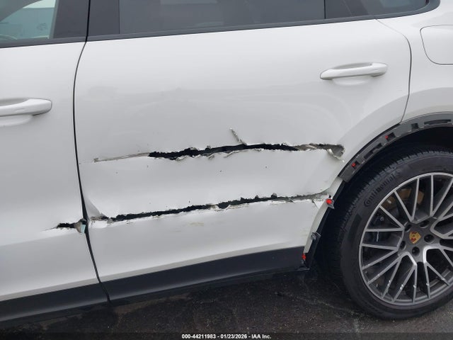 2021 PORSCHE CAYENNE E-HYBRID WP1AE2AY5MDA24796 Photo 5