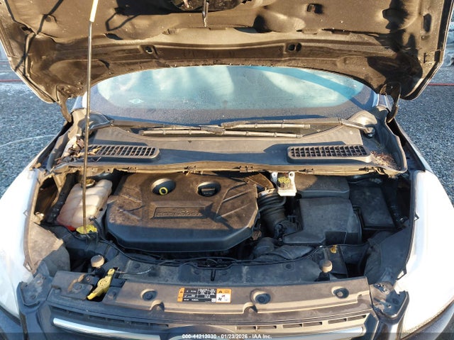 1FMCU9G96FUC27362 Ford ESCAPE SE